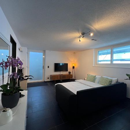 The R Apartment Froburg, Parking, Netflix, Golfplatz Obergosgen Bagian luar foto